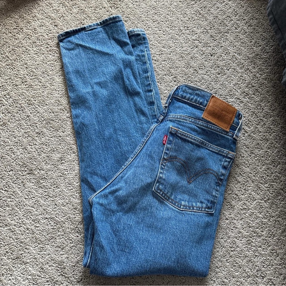 Levi's Wedgie Straight Light Blue Jeans